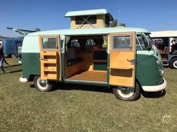 1965 Volkswagon Camper Bus