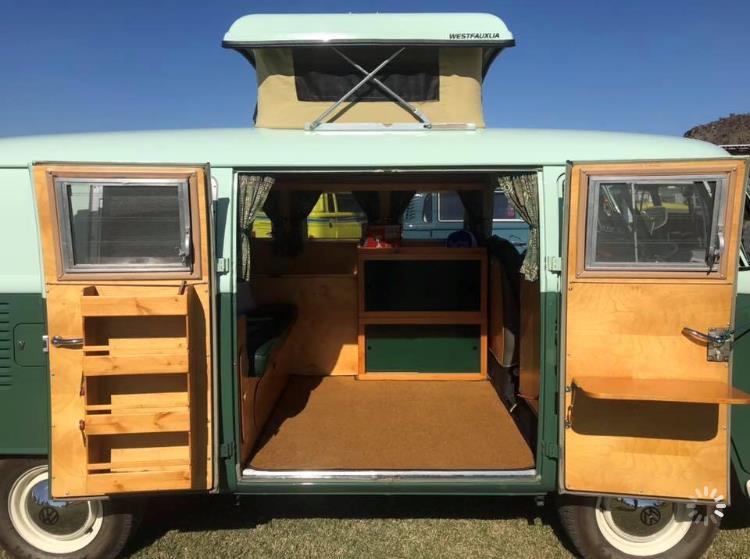 1965 Volkswagon Camper Bus