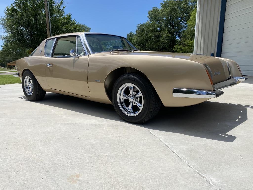 1963 Studebaker Avanti Supercharged