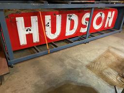 Hudson DSP neon 15'Lx3 1/2'Tx2'W