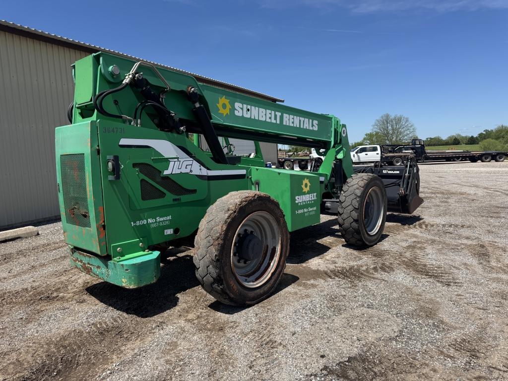 JLG Sky Track 6042 telescopic forklift, 3389 hours