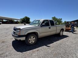 ’05 Chevy ½ ton pickup, 4x4, extended cab