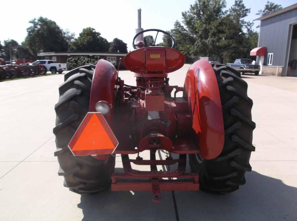 International Harvester Standard W-6 Tractor