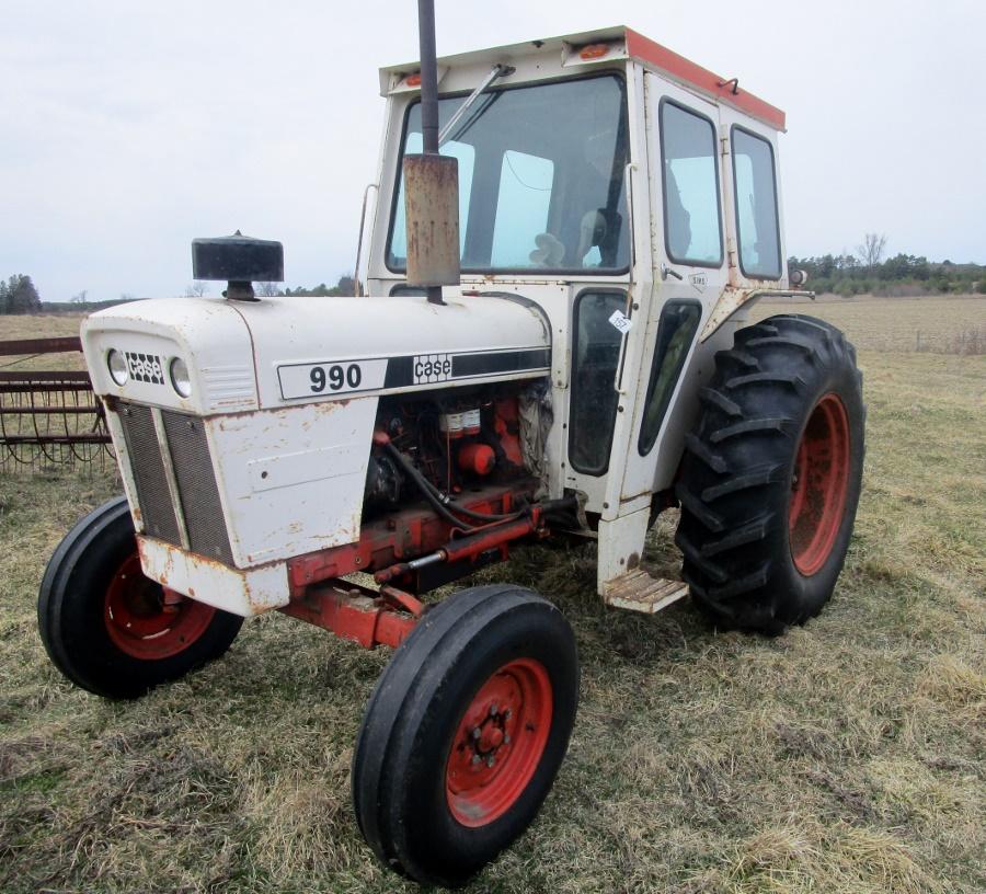 Case 990 Cab Tractor!