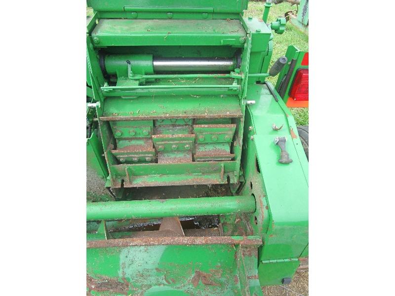 John Deere 3955 Forage Harvester - Sells Without Head