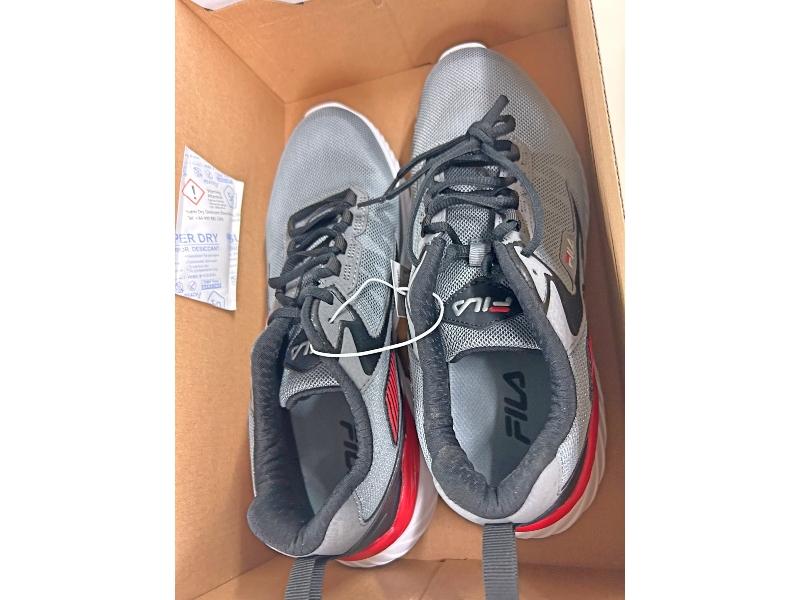 Fila Size 9 Mens