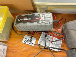 Genius Smart Charger