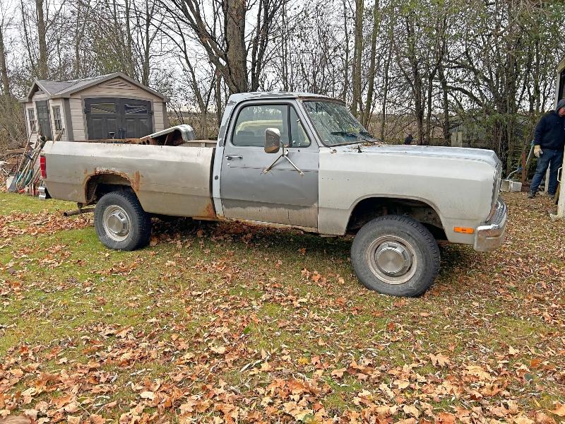 1990 Dodge Ram W250 4x4 Sells With Replacement Cab & Doors - Has Ownership