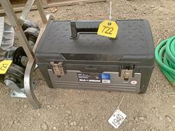 Maximum 20" Steel/Plastic Tote Toolbox
