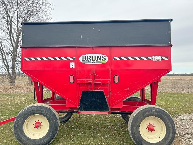 Bruns 400 Gravity Wagon With Bin Extensions