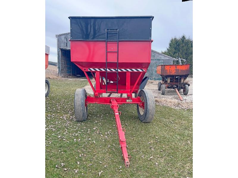 Bruns 400 Gravity Wagon With Bin Extensions