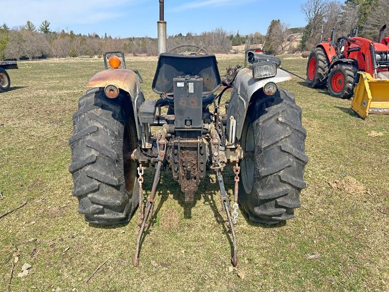 2-35 White Field Boss 2x4 O/S