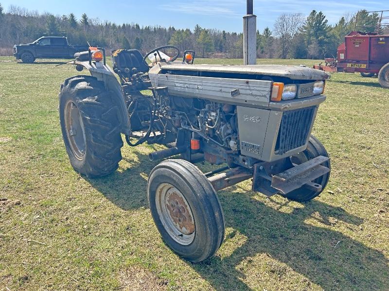 2-35 White Field Boss 2x4 O/S