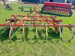 45 Int. 10' 3 PTH Vibra Shank Cultivator