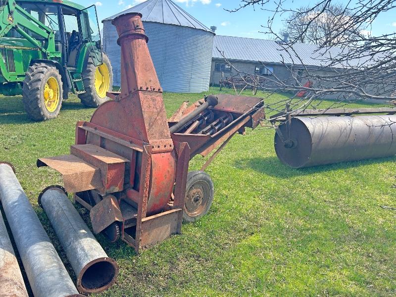 Dion Double Auger Forage Blower with Blower Pipes