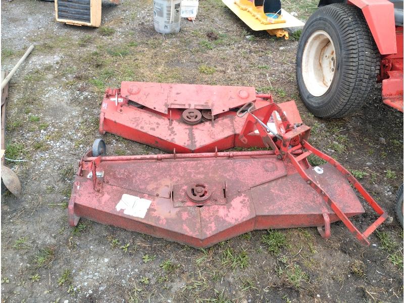 Ingersoll Case 448 Hydriv Lawn Tractor With 2 Decks