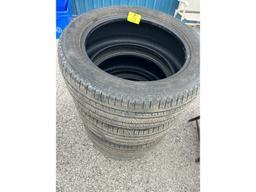 4 Pirelli 265/50R20 Tires