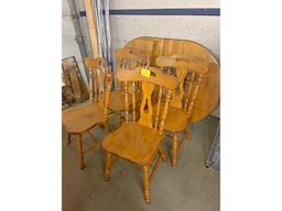 5 Pc Kitchen Table & Chairs