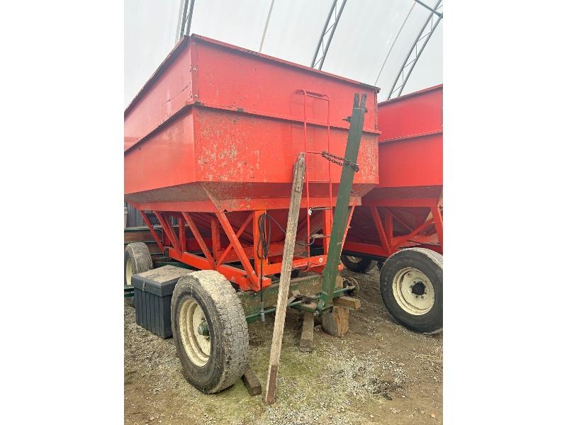 Bruns Gravity Wagon - Stored Inside