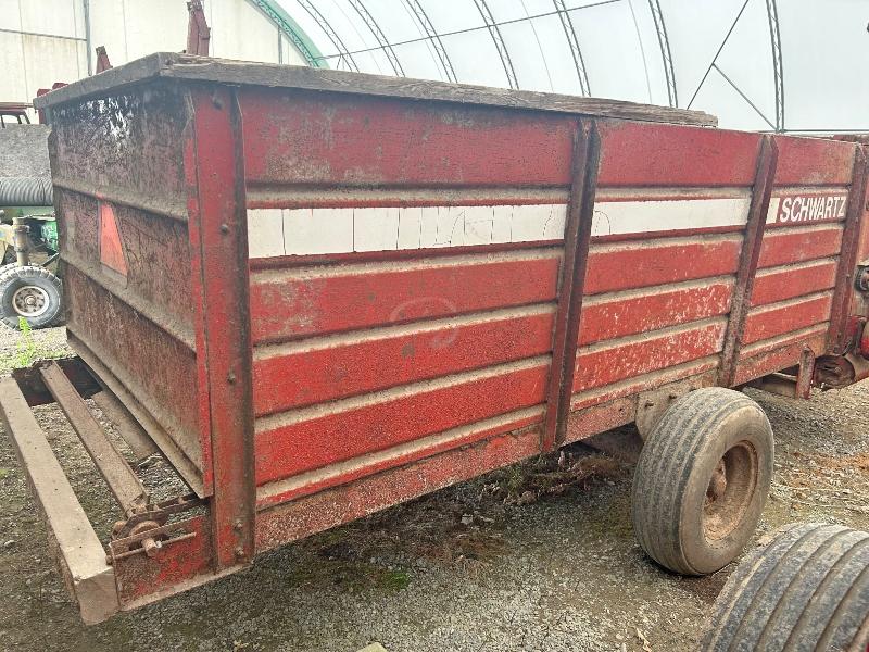 Schwartz Feed Wagon