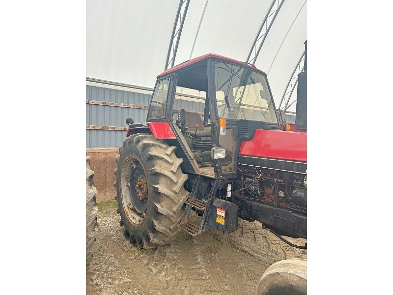 Case IH 1594 Diesel Cab Tractor