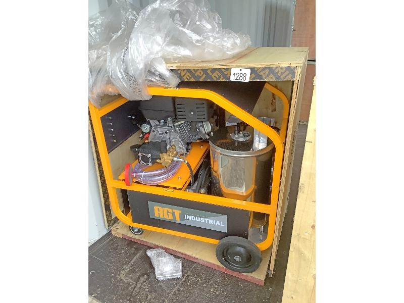 New AGT 4000PSI Hot Water Pressure Washer