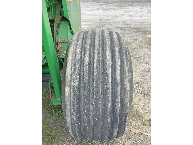 John Deere 468 Silage Special Round Baler