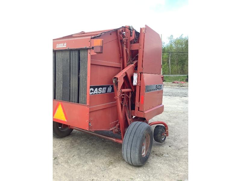 Case IH 8435 Silage Special Round Baler