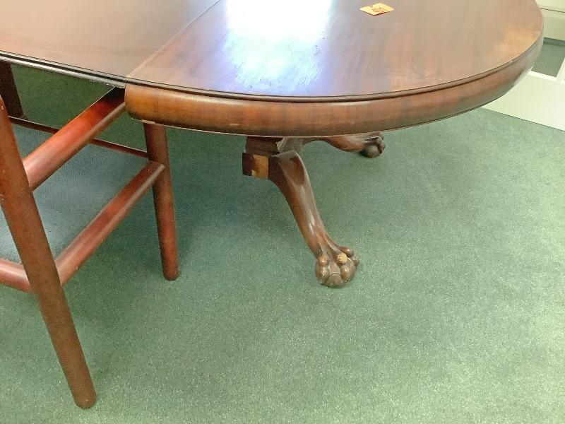 12' Claw Foot Mahogany Table With 7 Chairs