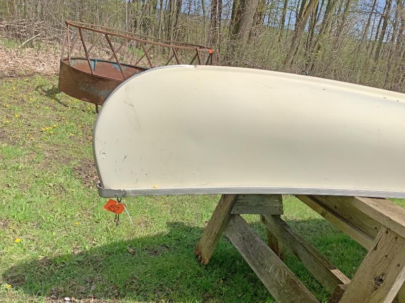 15' Fiberglass Canoe - Has Hole