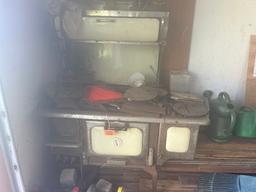 Old Findlay Cookstove - As Viewed