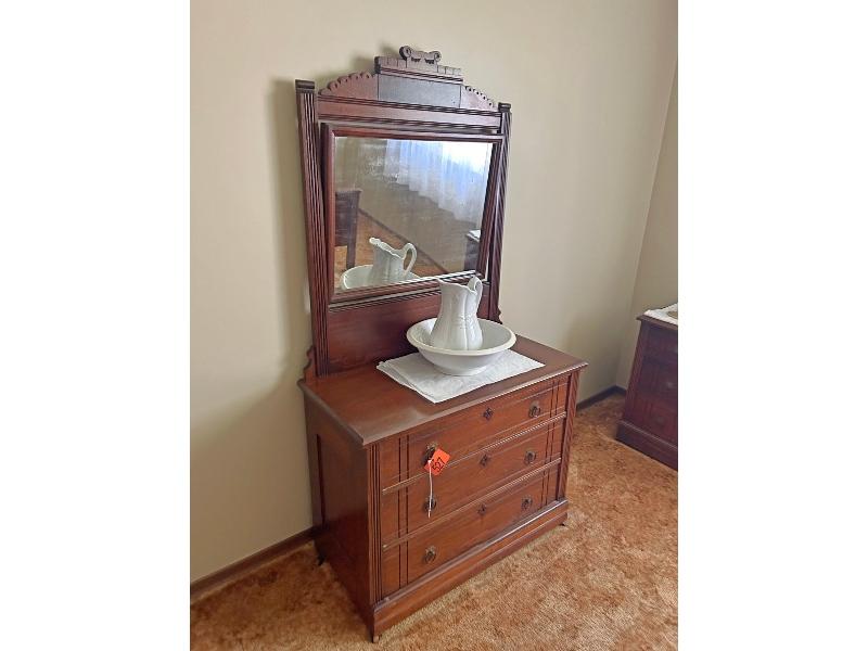 3 pc Antique Bedroom Suite