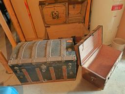 3 pcs  Zold Steamer Trunks