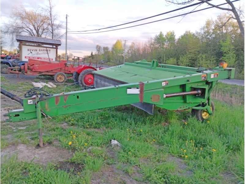 John Deere 930 MoCo