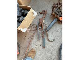 Chain With J Hook, Barrel Pump, Come Along & Pipe Vise