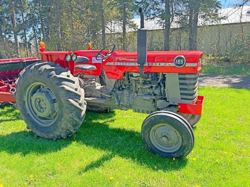 165 Massey Ferguson Tractor - O/S