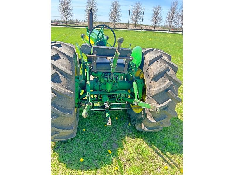 420 John Deere Gas Tractor