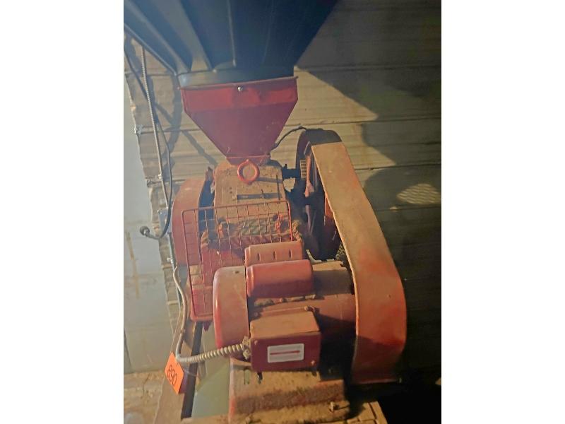 Woods Electric Oat Roller