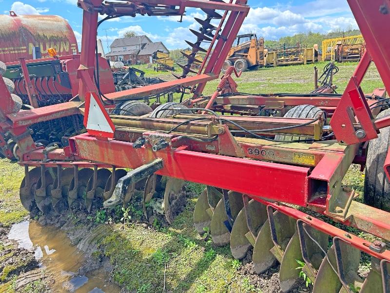 Case IH 3900 Disc 24' With Cushion Gang