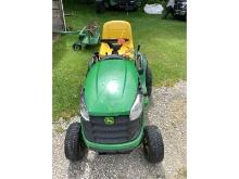 John Deere D140 Lawn Tractor