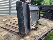 HLA 5' Skid Steer Manure Bucket