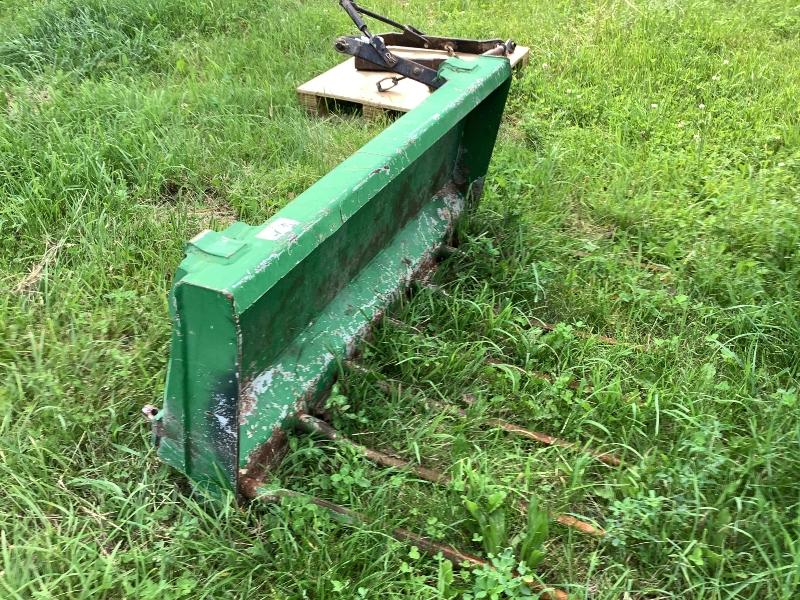 John Deere 2305 Compact MFWD Tractor With 200CX Loader & 260 Backhoe