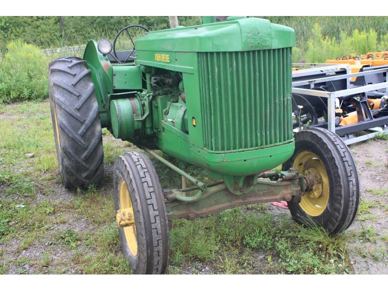 1952 John Deere AR Styled