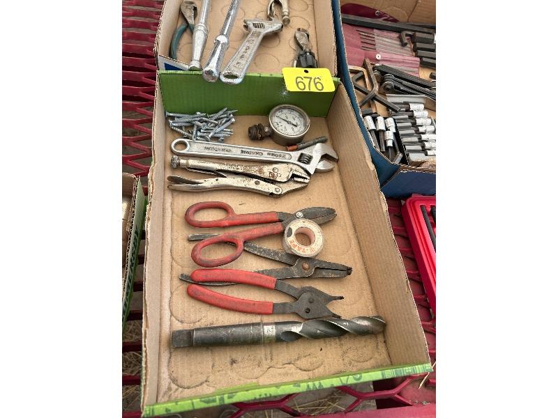 2 Trays of Tools