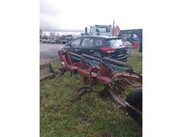 Overum 3 Furrow Plow