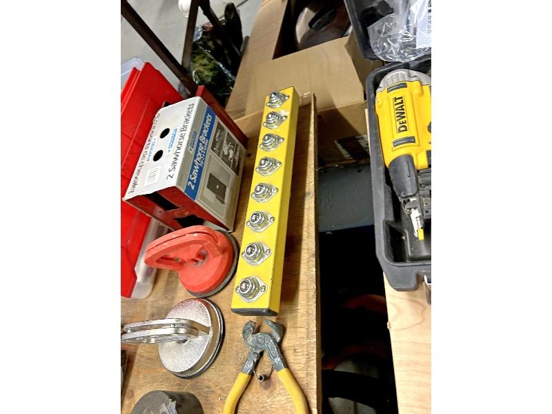 Roller & Pliers