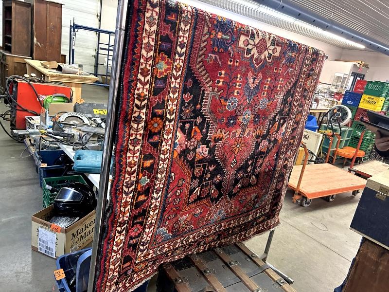 8 'x 55" Rug