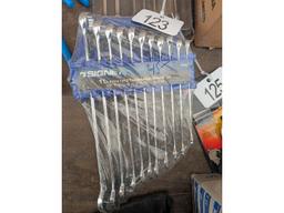 2 New Signet Wrench Sets
