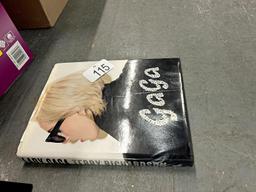 Gaga Book