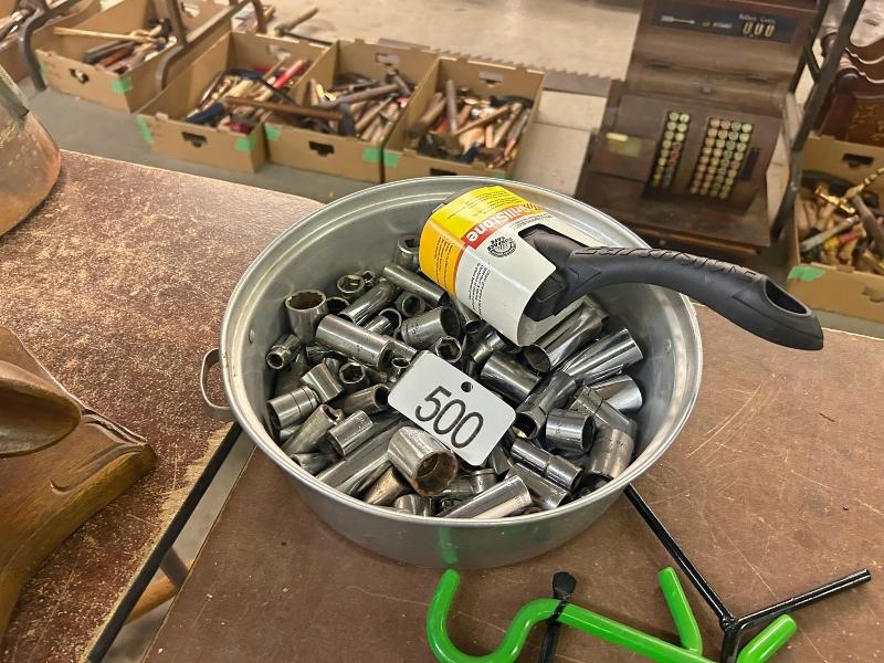 Pan of Sockets